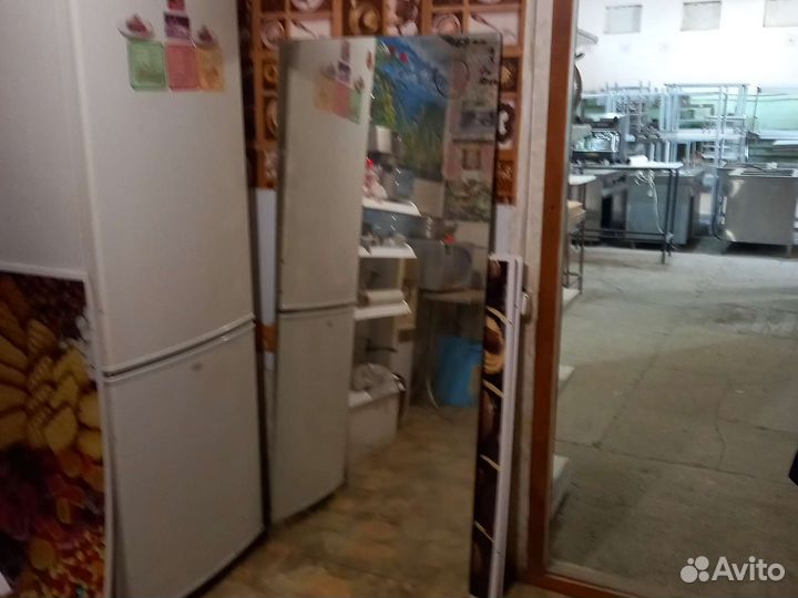 Зеркало новое