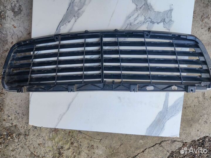 Решетка радиатора Mercedes w211