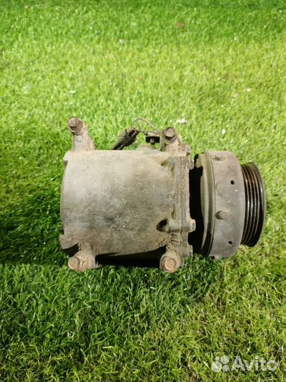 Компрессор кондиционера Мицубиси Галант 8 4G93