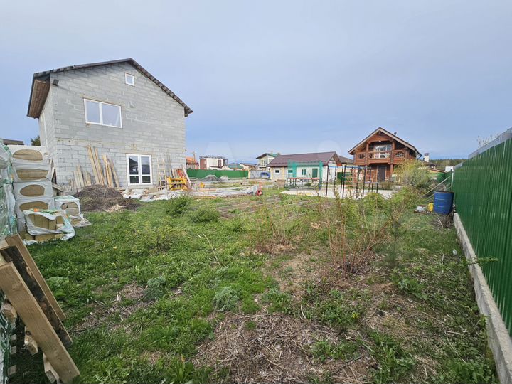 Коттедж 174 м² на участке 15 сот.