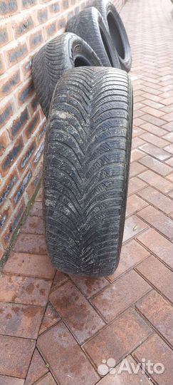 Goodyear UltraGrip 7+ 205/60 R16