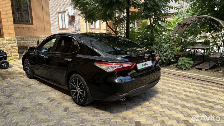 Toyota Camry 2.0 CVT, 2021, 89 800 км