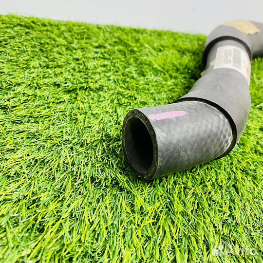 Патрубок радиатора toyota 1657128230