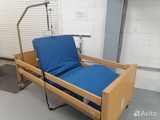 Широкая медицинская кровать (120 см) largo