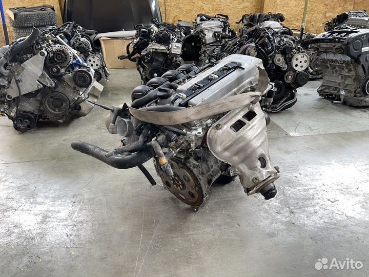 Двигатель Toyota Avensis 1zzfe 1ZZ-FE 1.8