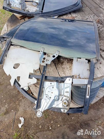 Стекла с рамами