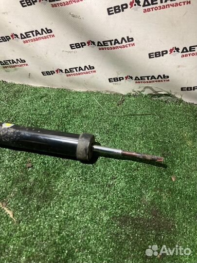 Амортизатор подвески задний правый Renault Logan 2