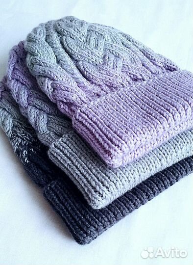 Женская вязаная шапка с градиентом (переходом цвет