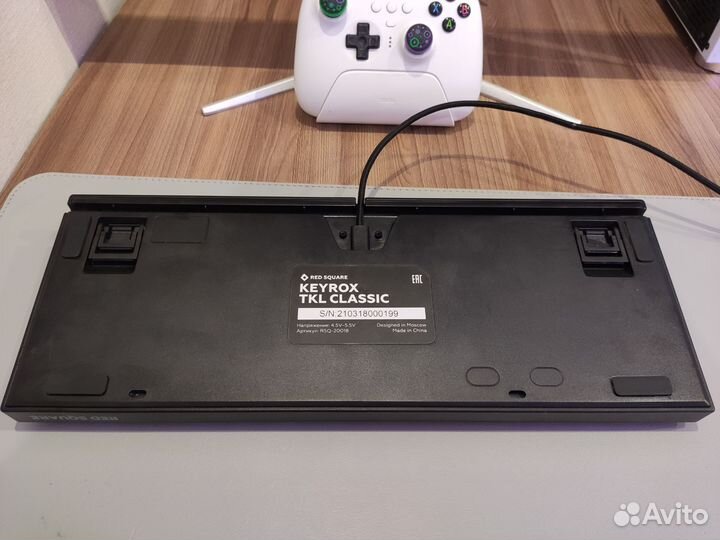 Кастомная red square keyrox tkl classic