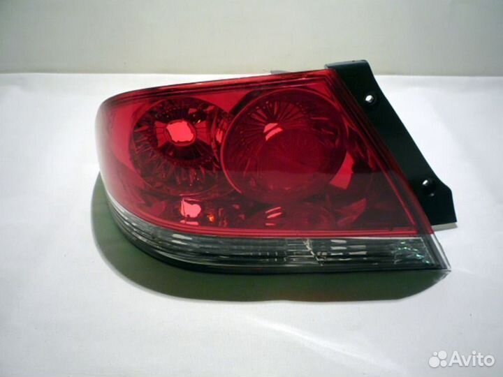 Фонарь задний левый Митсубиси Лансер 9 2003 - 2007