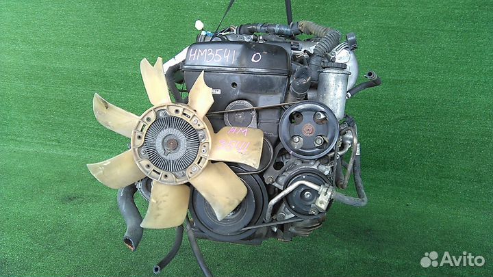 Двигатель в сборе двс toyota crown JZS179 2JZ-GE