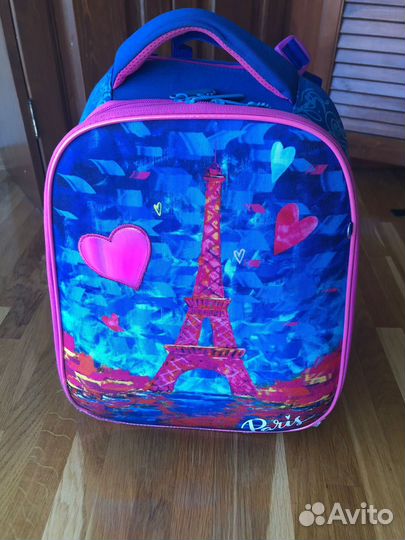 Рюкзак школьный для девочки, идеальное состояние