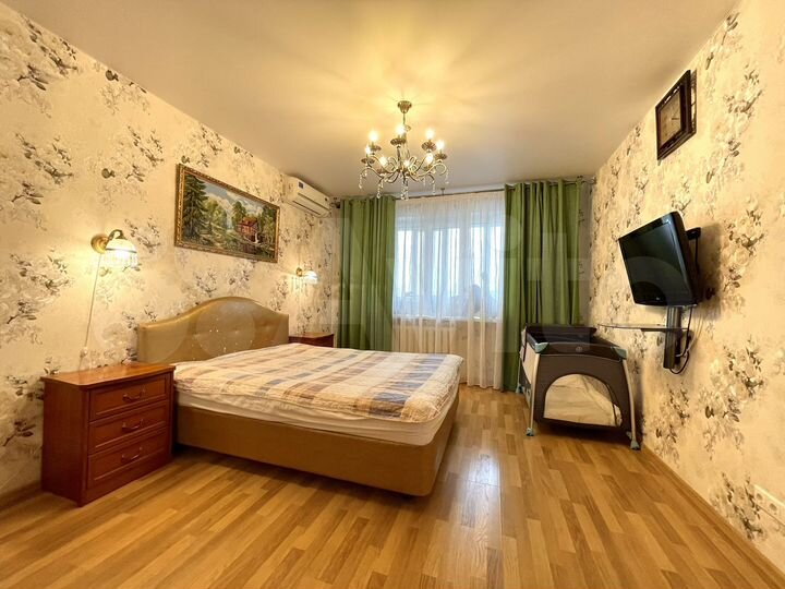 2-к. квартира, 73,3 м², 7/17 эт.
