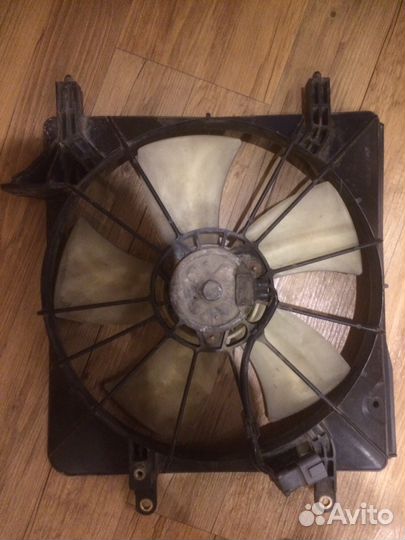 Диффузор с вентилятором Хонда аккорд