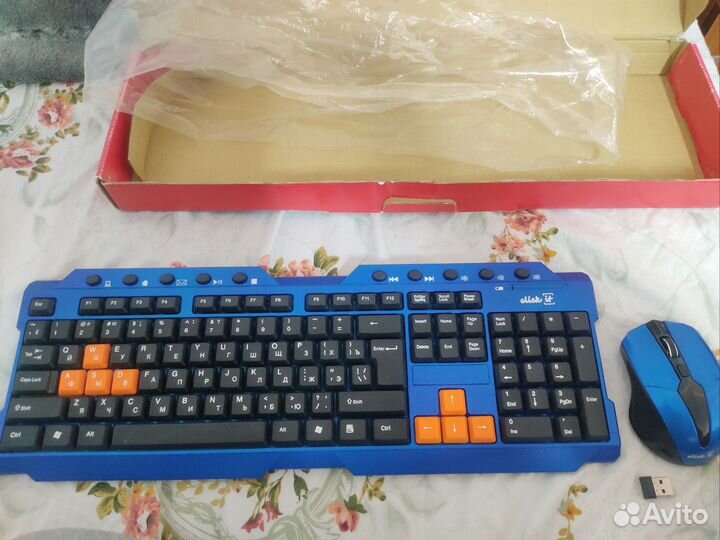 Игровая клавиатура и мышь