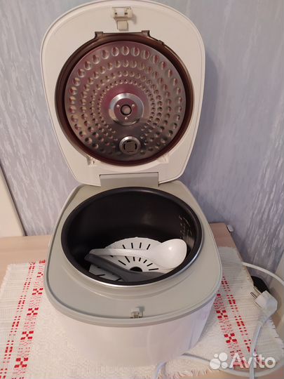 Мультиварка Stadler Form