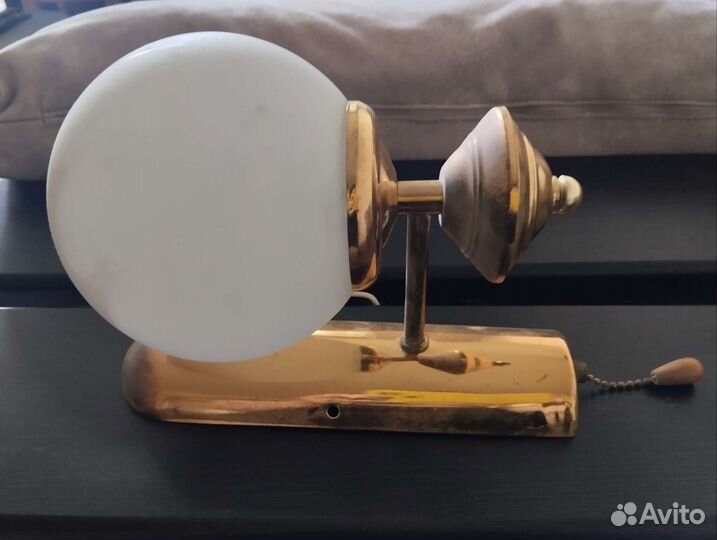 Светильник бра