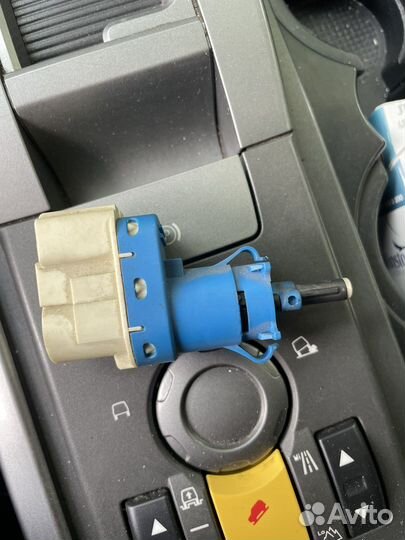 Датчик педали тормоза Рендж ровер спорт (лягушка)