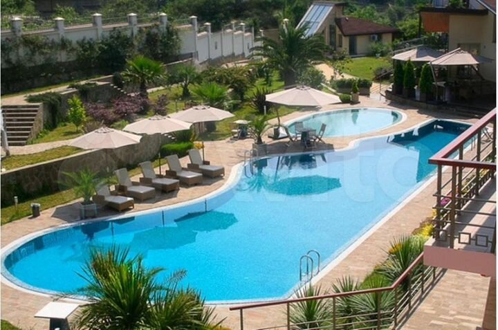 Коттедж 180 м² на участке 60 сот.