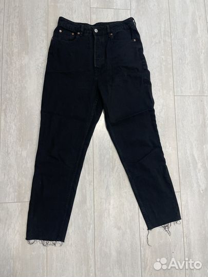 Джинсы черные