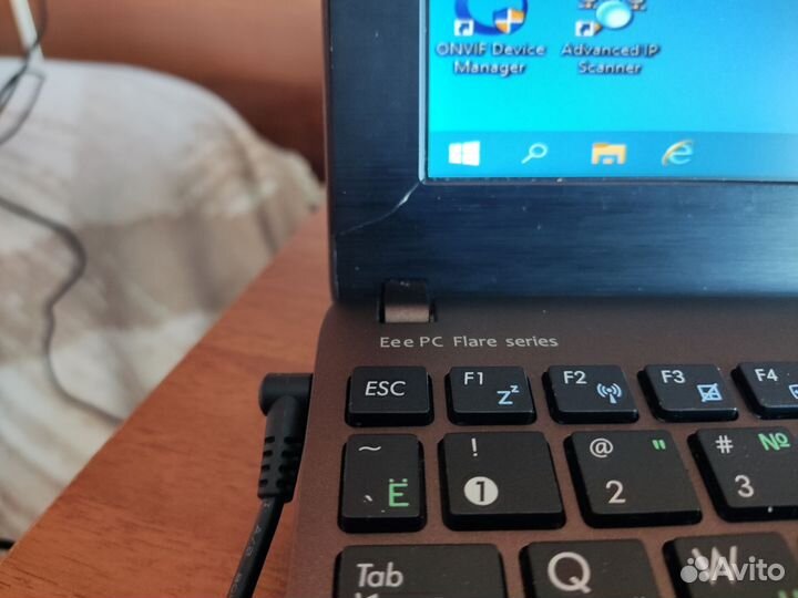 Нетбук Asus eee pc 1025c