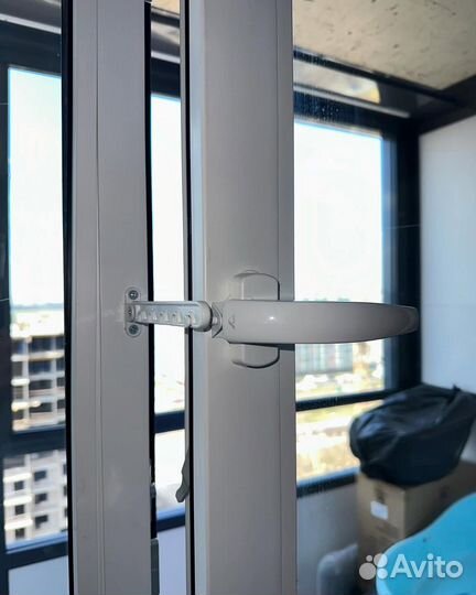 Ремонт пластиковых окон. Ремонт окон. Стекла