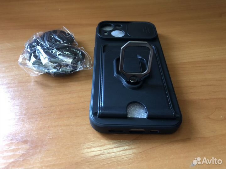 Чехол на iPhone 14