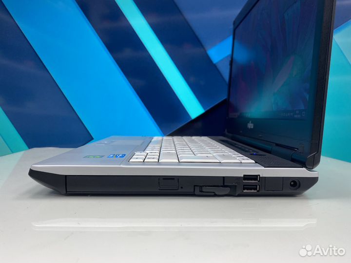 Ноутбук Fujitsu 14