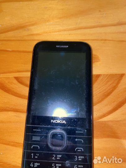 Nokia 8000 4G, 4 ГБ
