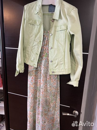 Сарафан и джинсовая куртка