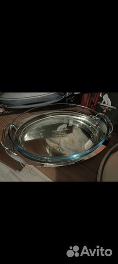 Стеклянное блюдо для подачи горячего 3 литра