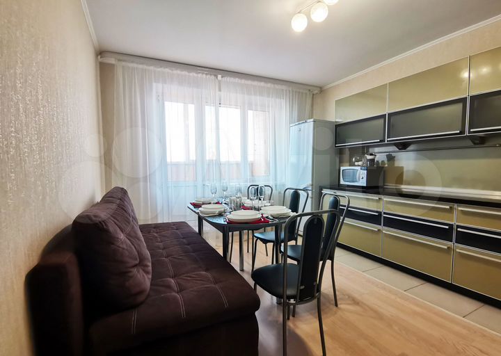 2-к. квартира, 66 м², 10/12 эт.