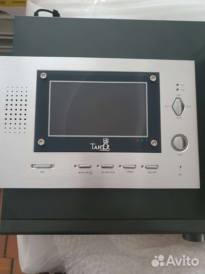 Видео домофон бу