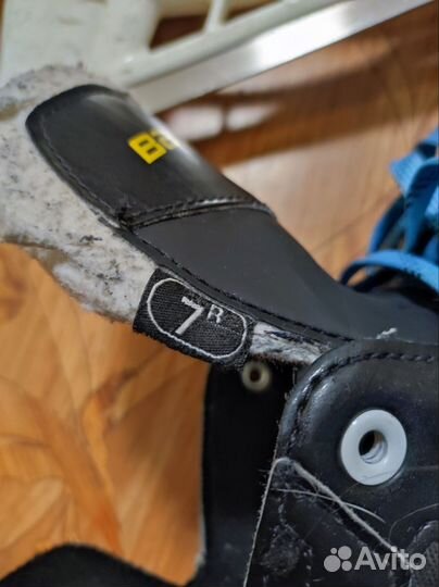 Хоккейные коньки Bauer supreme S140 размер 42