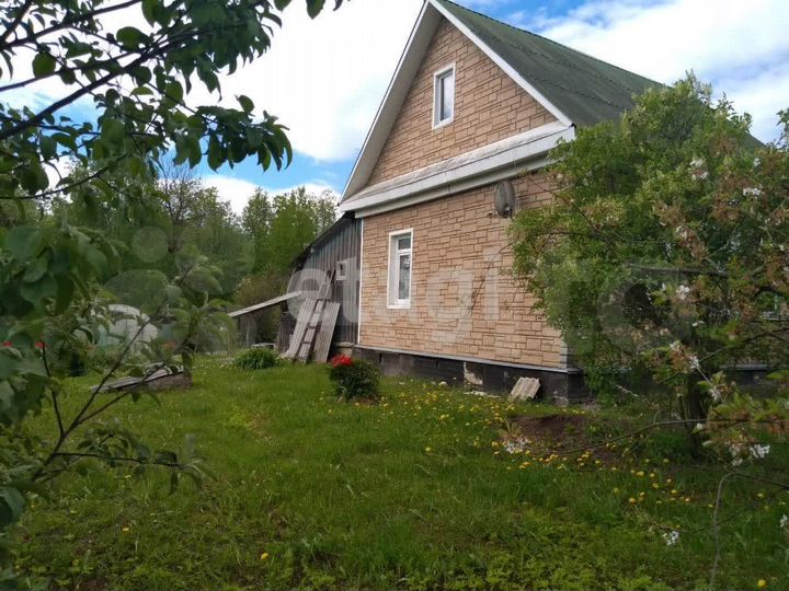 Дом 42,7 м² на участке 13,3 сот.