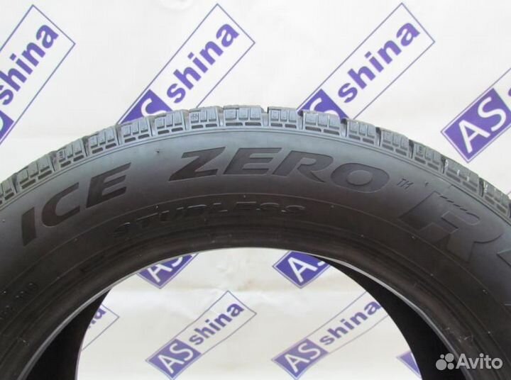Pirelli Ice Zero FR 215/55 R16 92N
