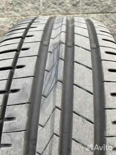 Falken Azenis FK-510 225/40 R18 92Y