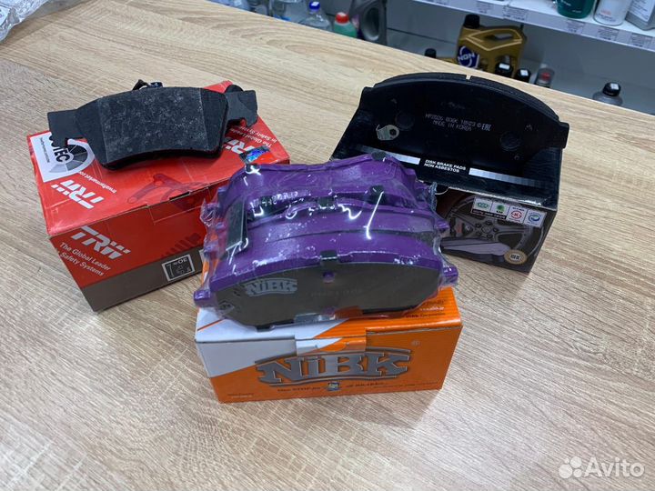 Тормозные колодки на Ниссан Теана