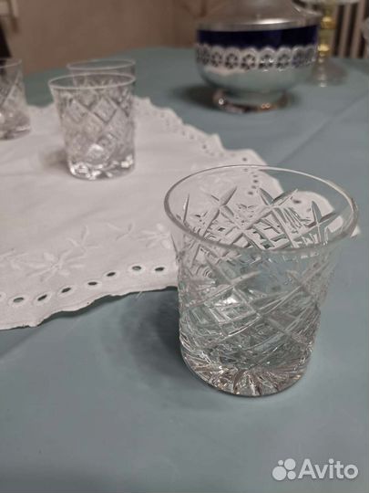 Хрустальные рюмки