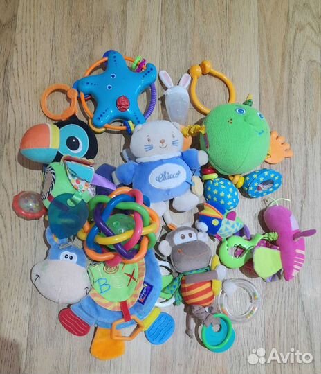Подарок малышу - Развивающие игрушки пакетом