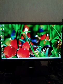 Мониторы LED 22 и 19 дюймов