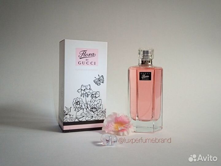 Туалетная вода Gucci Flora Gorgeous Gardenia