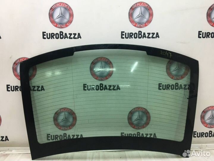 Заднее ветровое стекло Mercedes W204