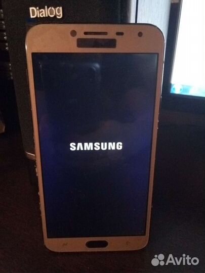 Телефон Samsung SM-J400F/DS