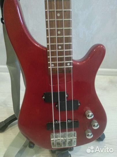 Бас-гитара Zander