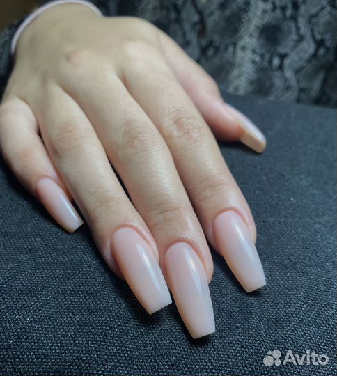 Маникюр и педикюр на дому