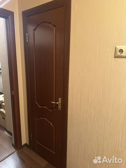 Двери из массива бу