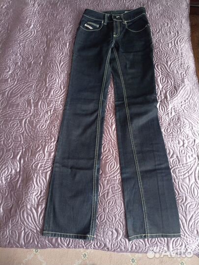 Джинсы женские Diesel, размер 27