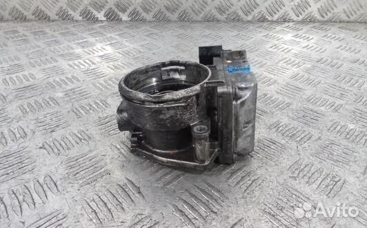 Дроссельная заслонка дизельная audi A4 B7 (LDN26BQ