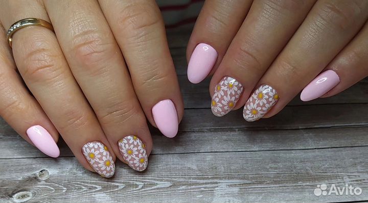 Наращивание ногтей, покрытие гель-лаком, педикюр